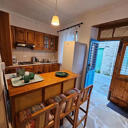 Cozy Traditional 1 Bedroom Village * Omodos